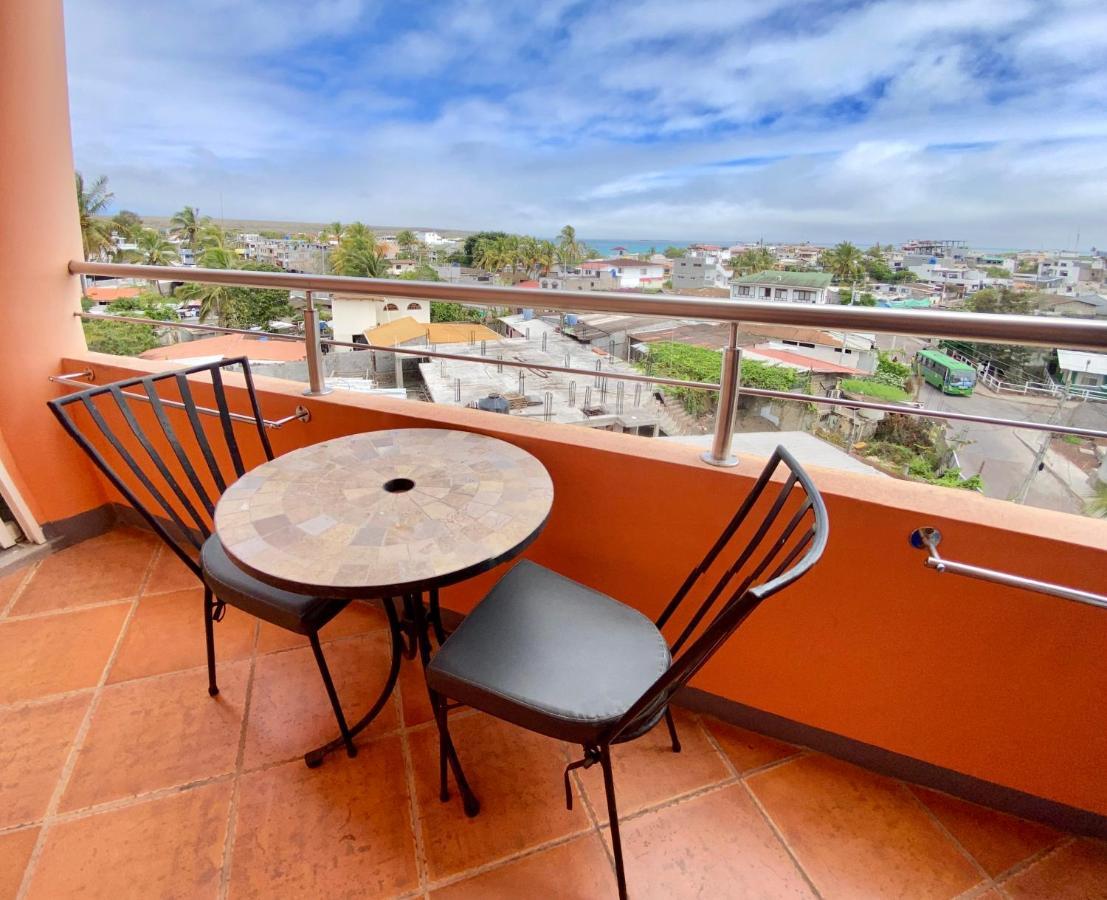 Torre Mar Galapagos Boutique Suites Puerto Ayora  Exteriör bild