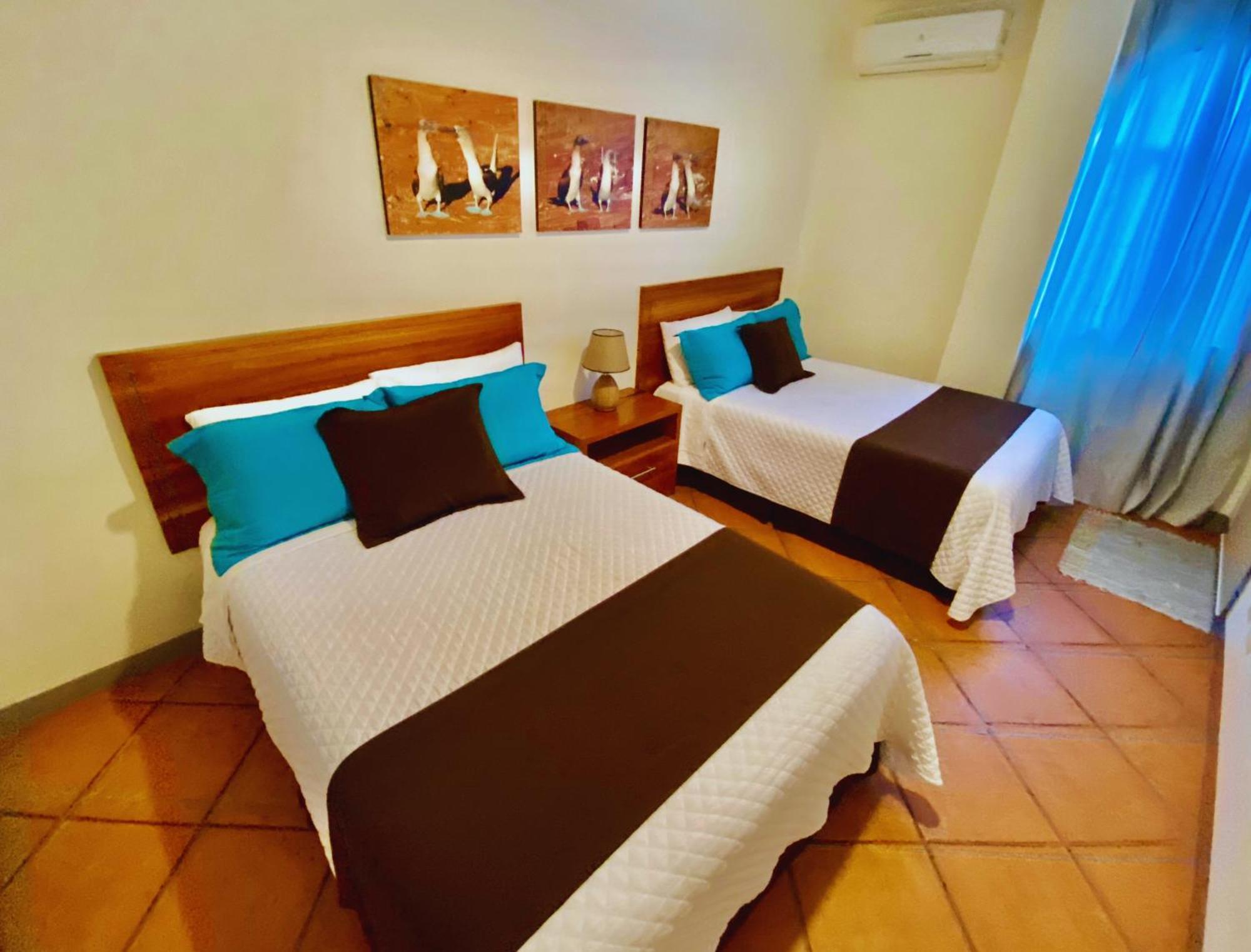 Torre Mar Galapagos Boutique Suites Puerto Ayora  Exteriör bild
