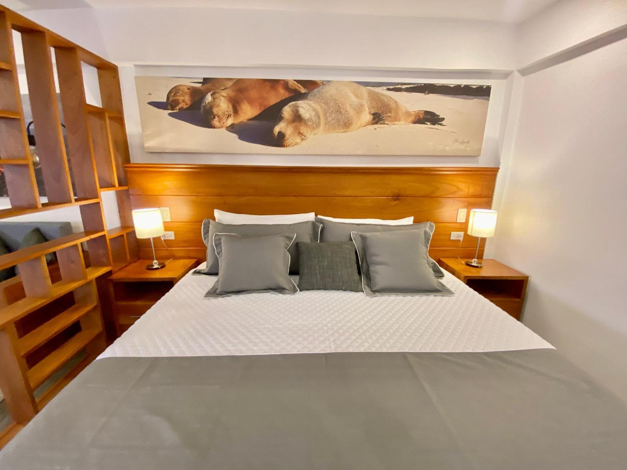 Torre Mar Galapagos Boutique Suites Puerto Ayora  Exteriör bild