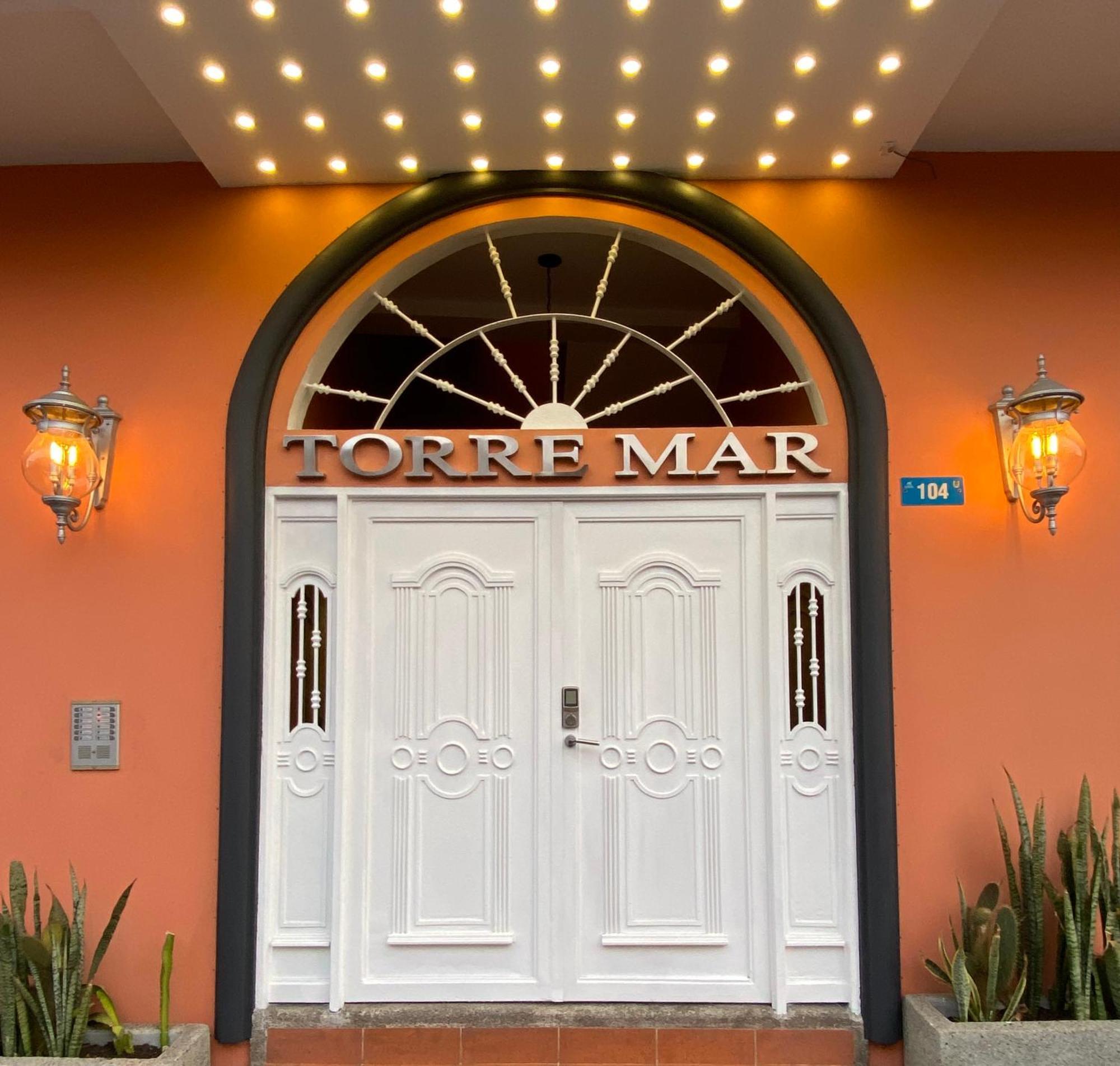 Torre Mar Galapagos Boutique Suites Puerto Ayora  Exteriör bild